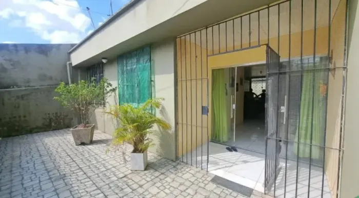 Casa á venda no Liberdade - R$ 205.000,00