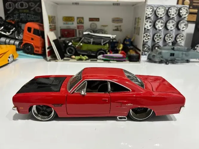 Miniatura playmoth Gtx70 vermelho