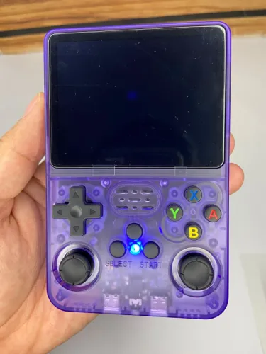 Vídeo Game Portátil R36S an4