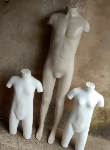 Manequins usado- bom estado  