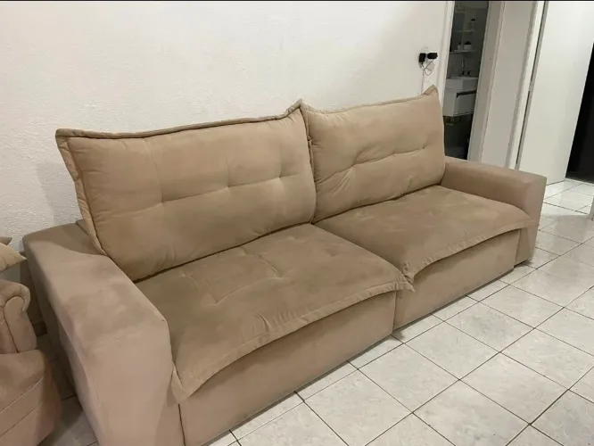 Vendo sofá retrátil e reclinável