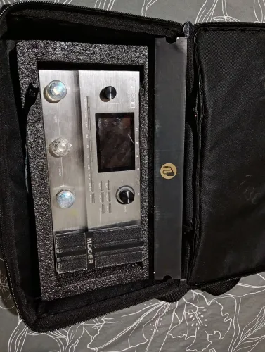 Pedaleira mooer ge 200 + bag
