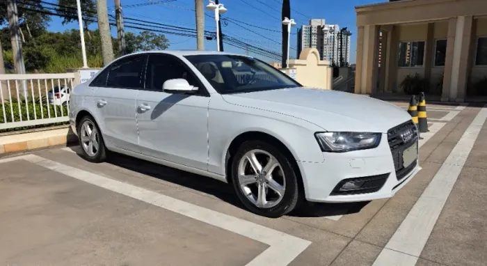 Audi A4 2.0 16V TFSI 183/180cv Multitronic 2014