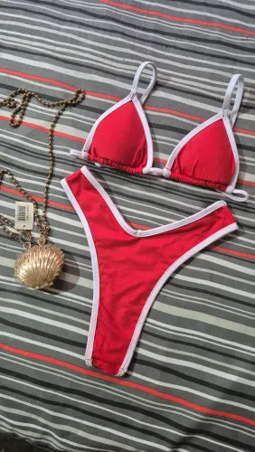 Kit Biquíni Asa Delta Vermelho + Bolsa Clutch de Concha Dourada
