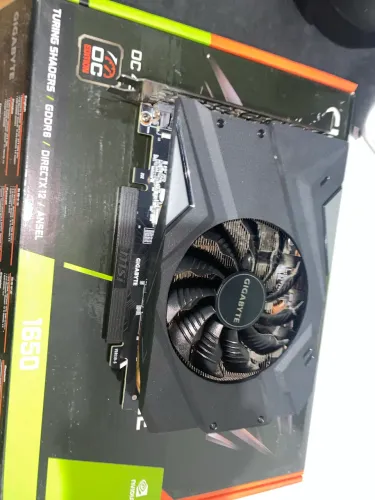GTX 1650 4gb GIGABYTE