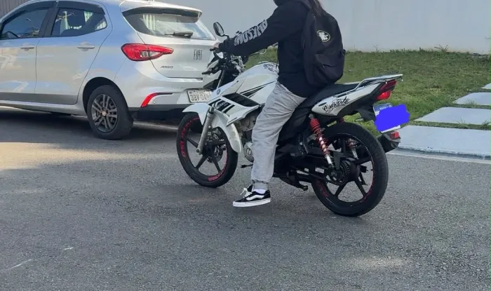 VENDO FAZER 150 2015 
