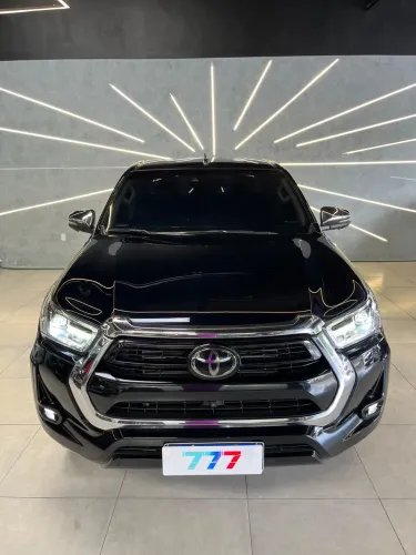 Toyota Hilux CD SRX 4X4 2.8 TDI 16V Diesel Aut. 2022