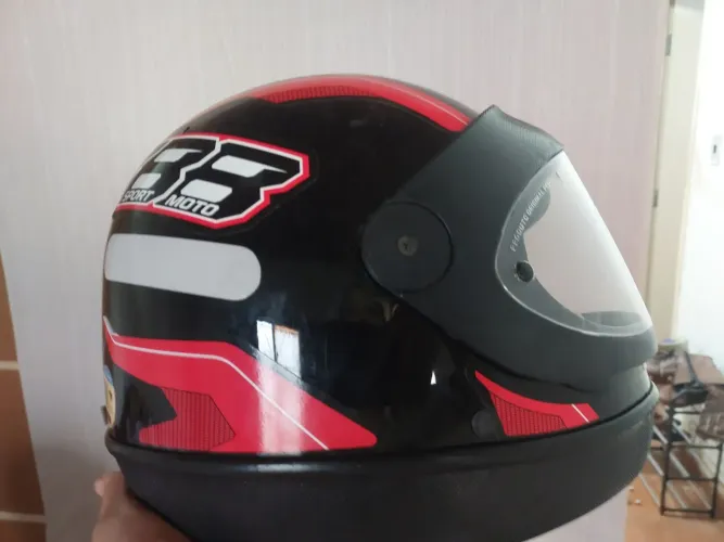 Capacete motociclista