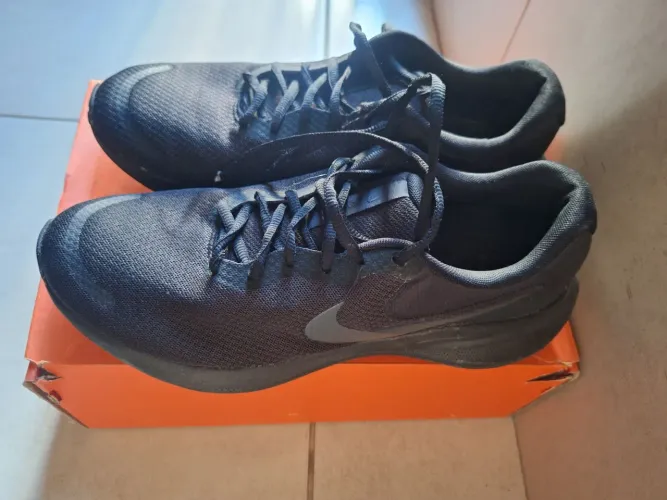Calçado seminovo - Nike ( Centauro )
