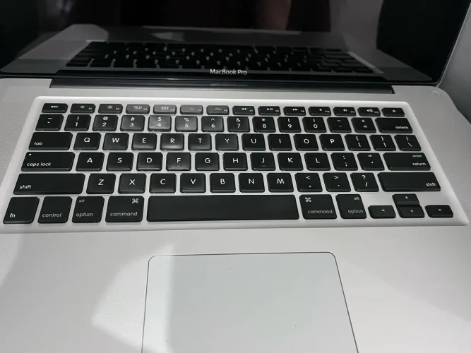 MacBook Pro 15" (2012) (Para Retirada de Peças / Manutenção)