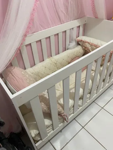 Berço/Cama semi novo, 