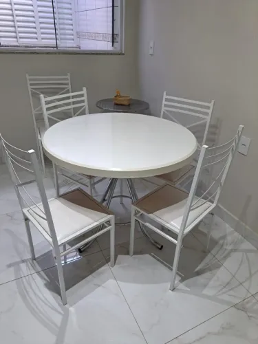 Vendo 5 cadeira e mesa BRIGATTO MOVEIS $650
