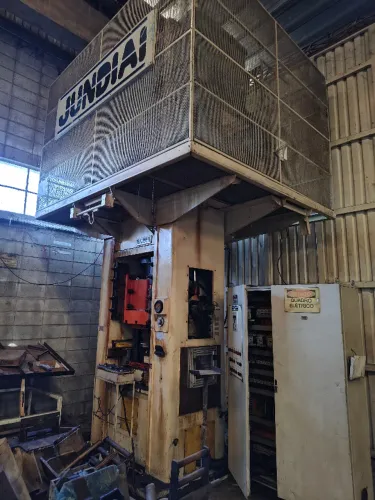 Prensa Hidraulica JUNDIAI 200 TON - USADA