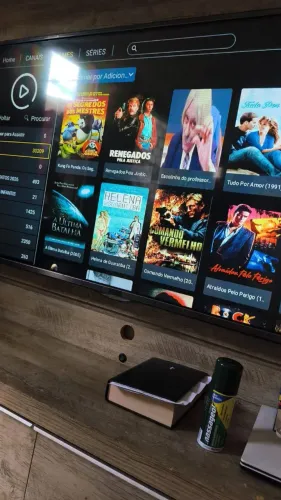 Consertamos sua tv com garantia, depedendo do defeito faço adomicilio.