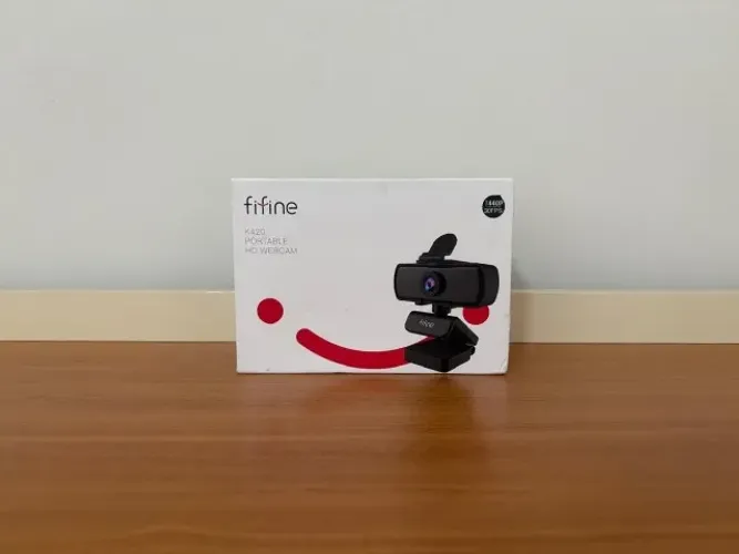 Webcam FIFINE K420 1440p + Microfone + Tripé