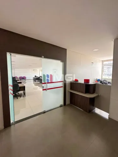 Meia/laje corporativa para aluguel Mobiliado com 130 m² em Setor Bueno - Goiânia - GO