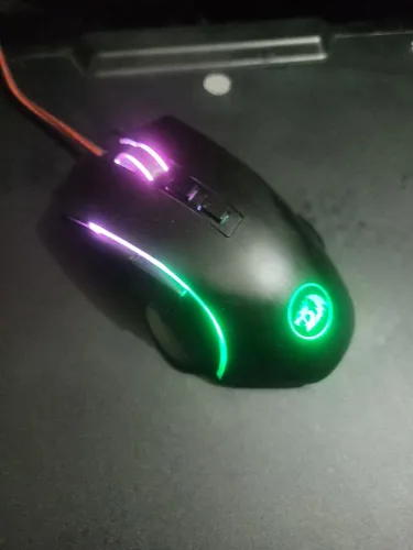Mouse Gamer RGB Redragon semi-novo.