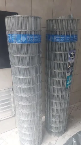 Rolo de tela galvanizada um metro e meio por 25 metros para cercados em geral 