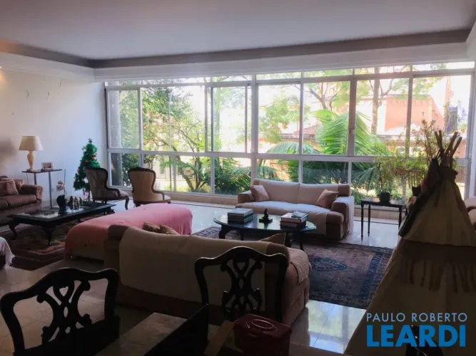 APARTAMENTO - HIGIENÓPOLIS - SP