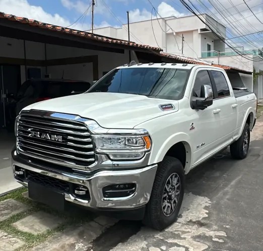 Ram 3500 Limited Longhorn 6.7 TB CD Diesel 2024