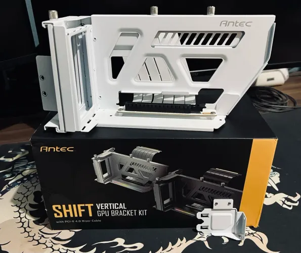 Suporte para GPU universal antec branca