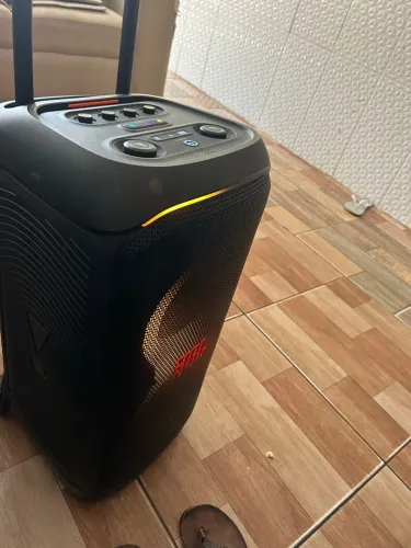 Caixa JBL 320 stage