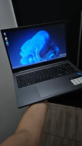 Samsung Galaxy Book - 16GB DDR4