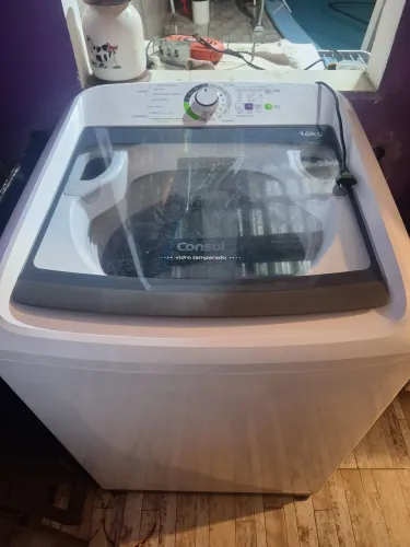 Vendo maquina de lavar consul 16kg ou troco por outra menor mais volta!
