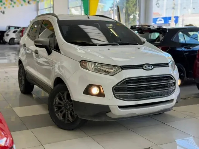 Ford Ecosport Freestyle 1.6 16V Flex 5P 2014
