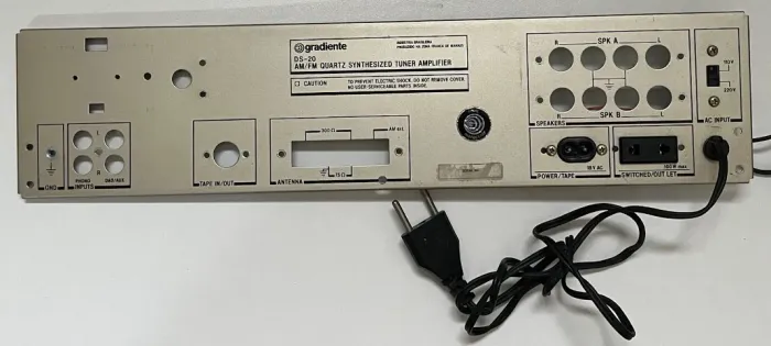 Receiver Gradiente DS-20 - Painel Traseiro