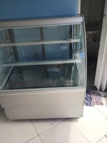 Vitrine espositor refrigerada modelo gelopar 220vt