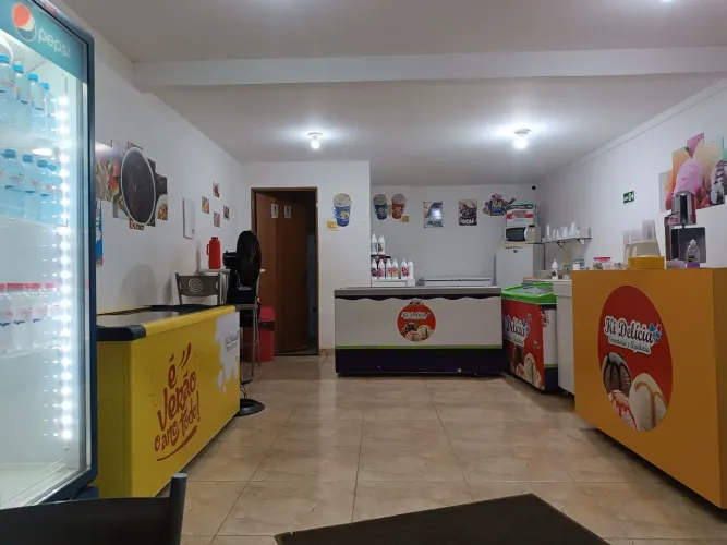 Vendo sorveteria completa zap *