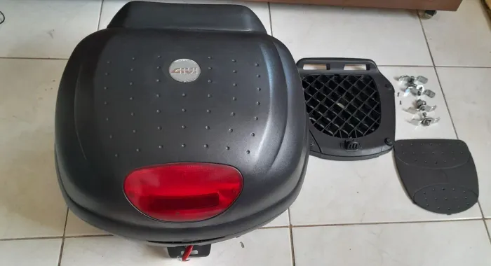 Baú Givi 33L