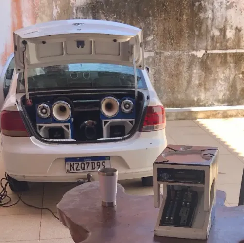 Som de carro