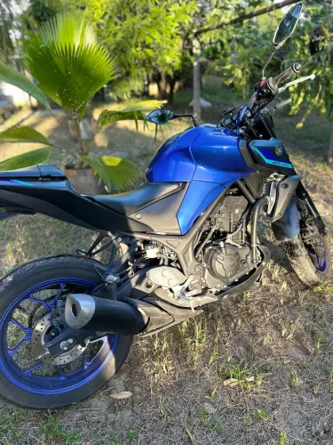 Yamaha MT 03 - Moto Extra