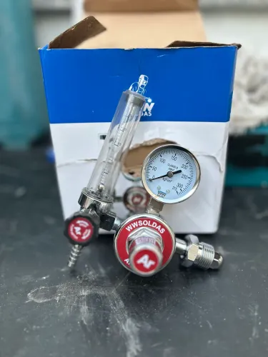 Regulador de Argônio com Fluxômetro W07 WW Soldas