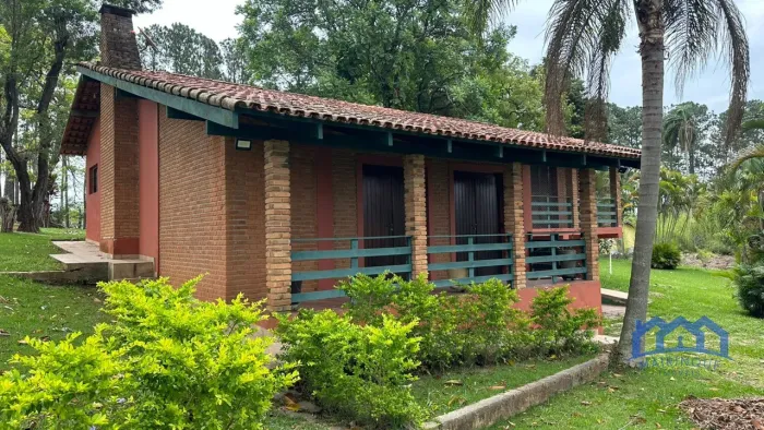 Chácara com 3 Quartos e 2 banheiros à Venda, 6.800 m² por R$ 1.500.000 Cód. ch1943