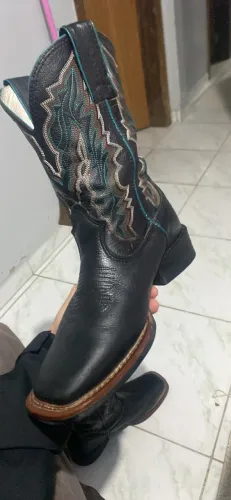 Bota dgo preta
