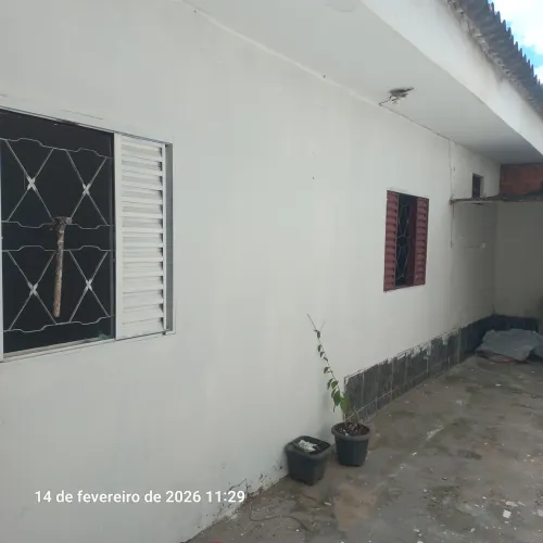 QNJ 30 01 quarto sala coz. banheiro R$ 1.050,00