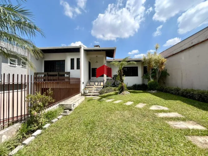 Casa com 280m² 5 quartos, para aluguel, no bairro Uberaba em Curitiba