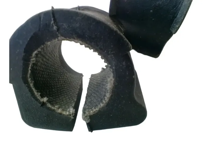 PAR BUCHA (COM LONA) DA BARRA ESTABILIZADORA 21 MM - GOLF MK4, BORA 99/...