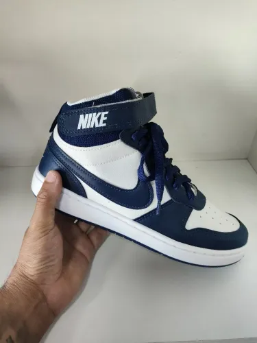 Tênis Nike bourog tamanho 38