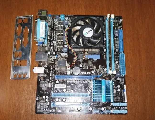 Kit Asus M4n68t-m Le v2 Amd Athlon X4 840 3.2ghz 2gb ddr3
