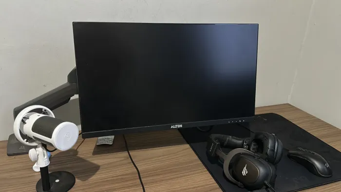 Monitor alltek de 100hz va (semi novo,praticamente zero)
