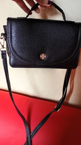 Bolsa feminina na promoção 