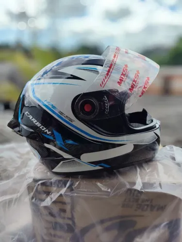 Capacete mixs M2 carbon tam.56,58, na cx