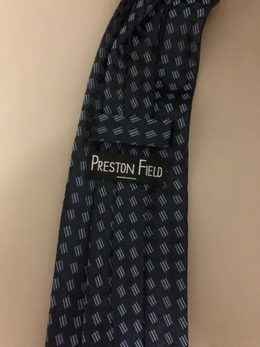Gravata azul Preston Field