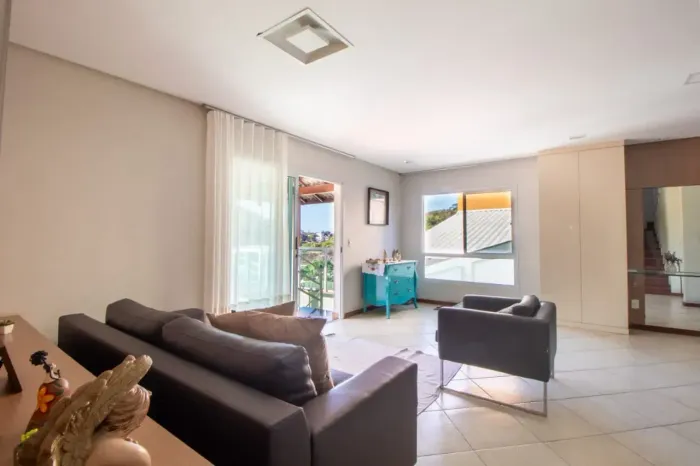 Imóvel para venda possui 280 metros quadrados com 4 quartos em Fradinhos - Vitória - ES