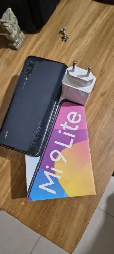 Celular Xiaomi Mi 9 Lite
