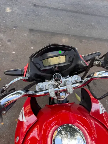 TITAN 150 CG 2015